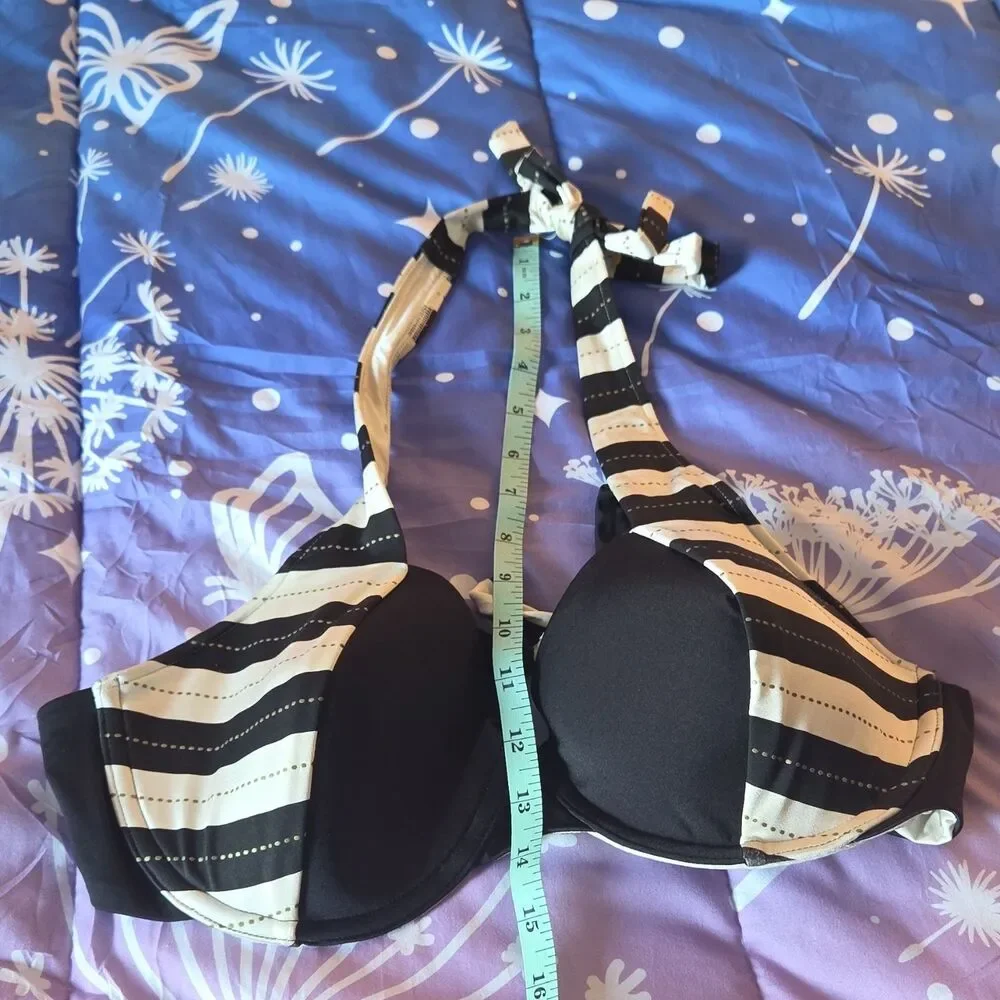 A. Ché Black Striped Halter Bikini Top Bow Accent Lined Padded Underwire XL 36DD